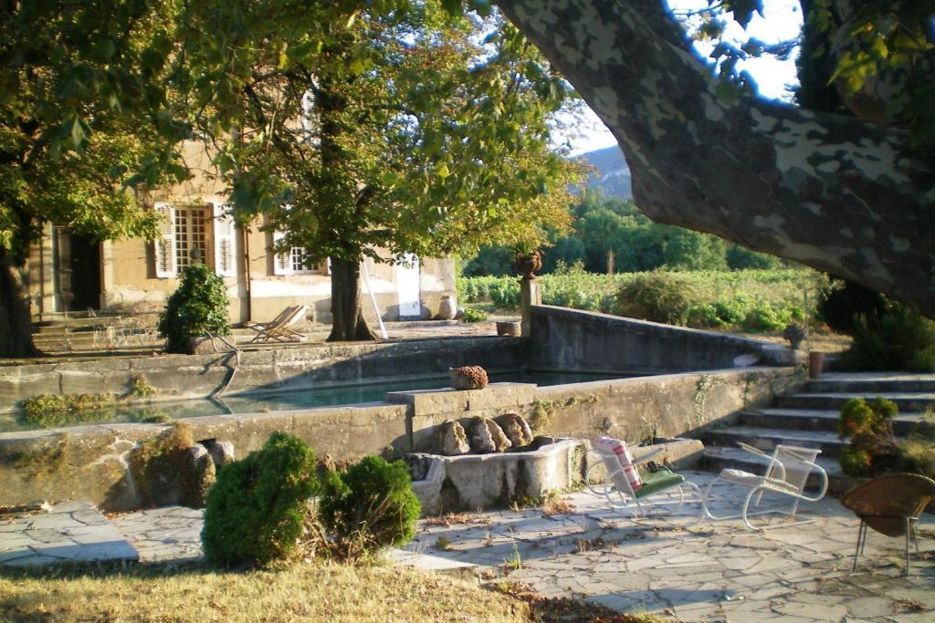 B&B Domaine Le Clos Du Pavillon Brignoles Exterior foto