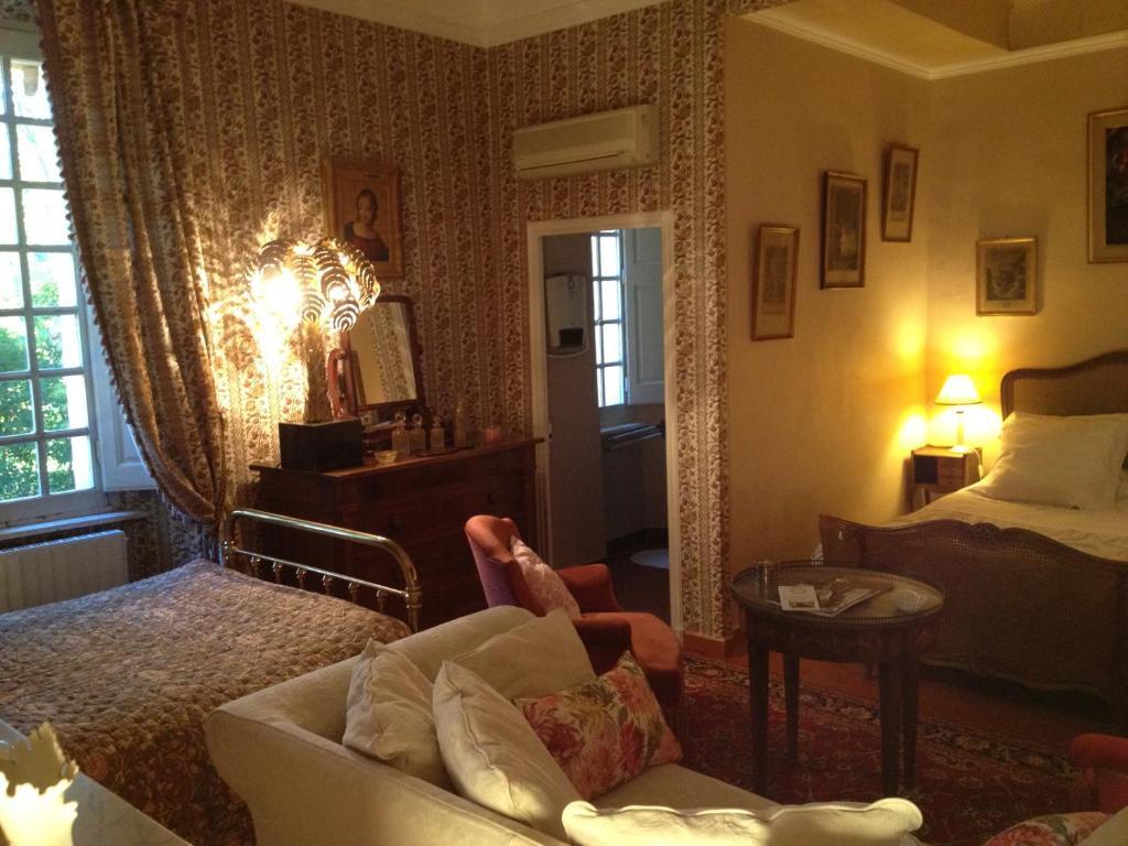 B&B Domaine Le Clos Du Pavillon Brignoles Zimmer foto